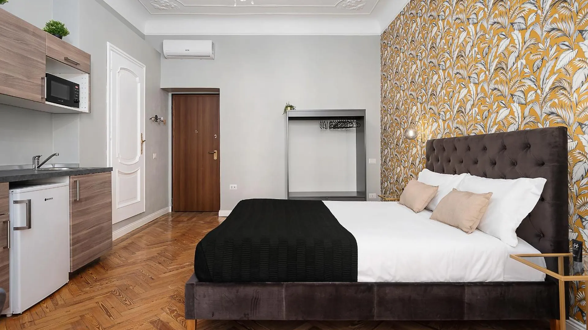 Classbnb - Elegant Apartment Near The City Center Milan 0*,  Italy